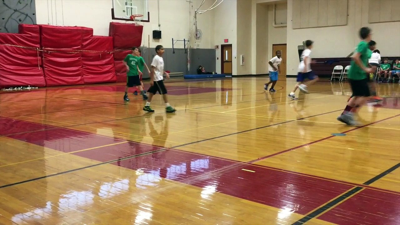 Rec basketball white team vs green team Westborough,MA USA 6rd grade on jan 17th 2015