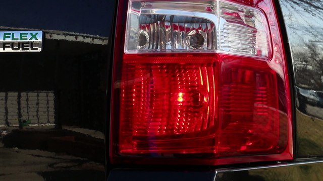 How To Change Burned Out Turn Signal Light Bulb 2013 Ford Expedition