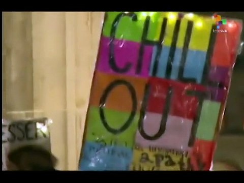 Demonstrators march against German rightwing