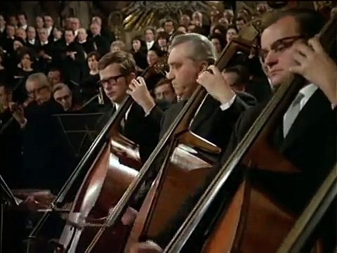 Requiem K.626 - 1.Introitus (chorus, soprano) - W. A. Mozart