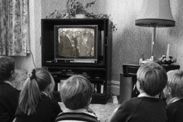 Atatürk ün yaşamından kesitler (Video)....