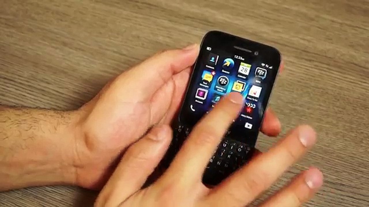 Blackberry Q5 Review