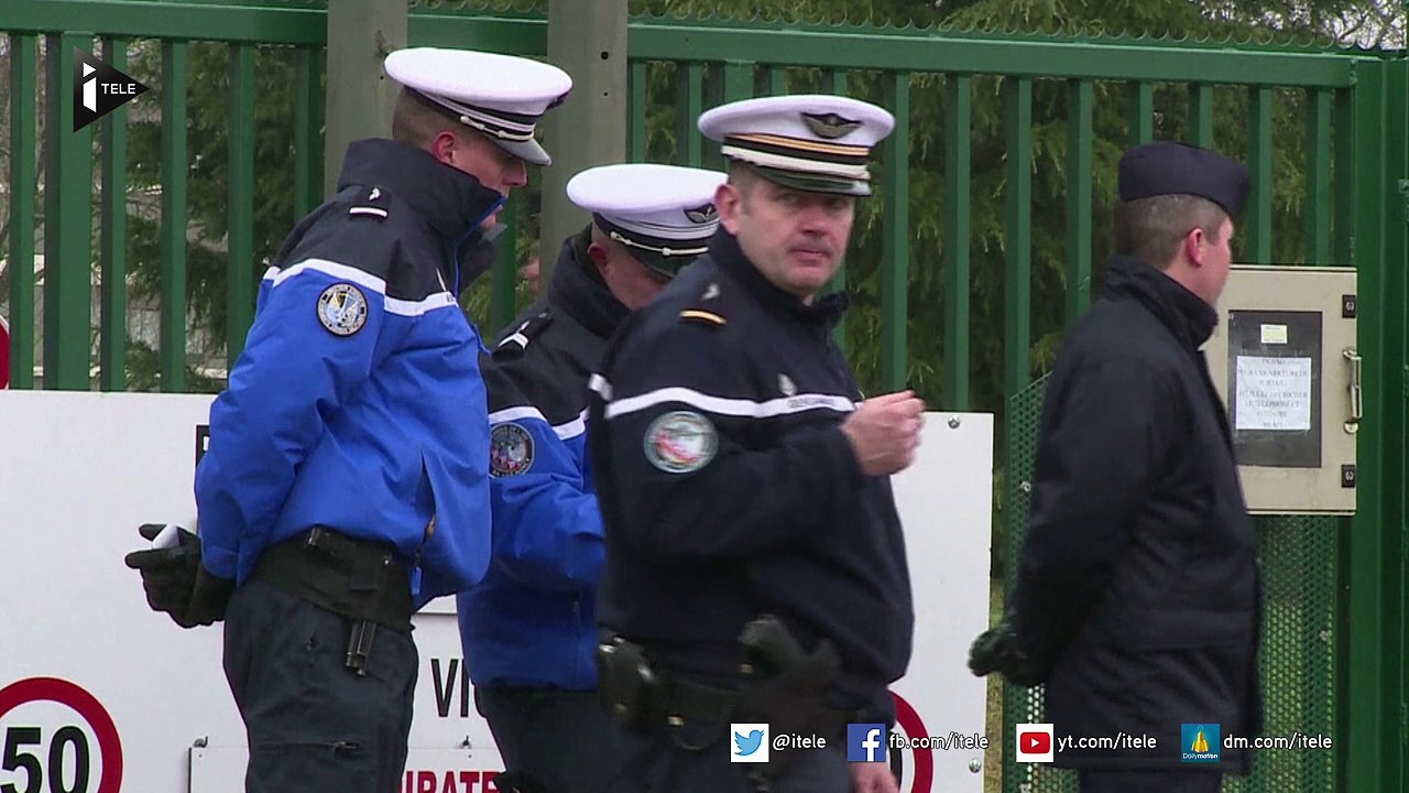 Crash du F-16 : Hollande rend hommage aux militaires mardi