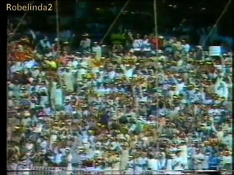 3 crazy Imran Khan deliveries, floors Aussies 1987 World Cup (Low)
