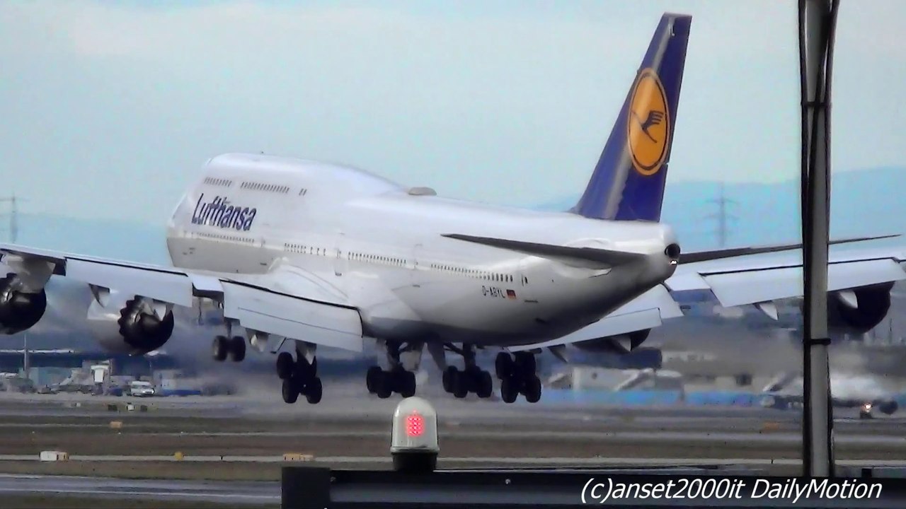 Boeing 747-8 Lufthansa Landing in Frankfurt Airport. D-ABYL flight LH721 from Beijing. Plane Spotting