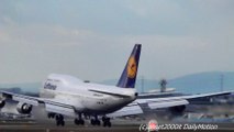 Boeing 747-400 Lufthansa Landing in Frankfurt Airport. D-ABVL flight LH501 from Rio de Janeiro. Plane Spotting