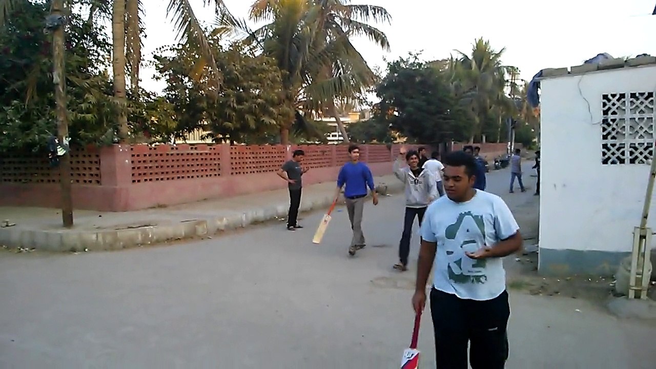 6Balls 4Runs Vs DC Office