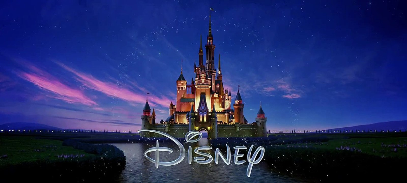 Tomorrowland Big Game Special Look