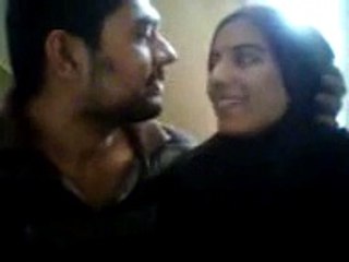 Kissing Pakistani Girls And Boys