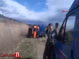 Gölette bot alabora oldu: İki asker kayıp