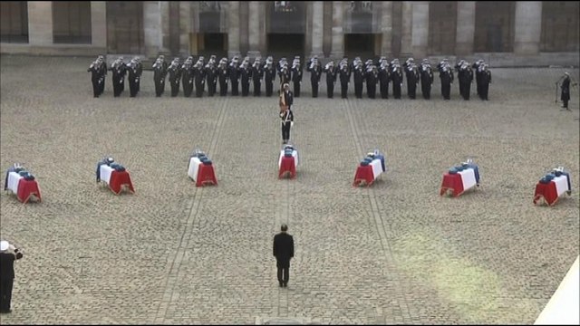 La Marseillaise jouée lors de l'hommage national aux morts d'Albacete aux Invalides
