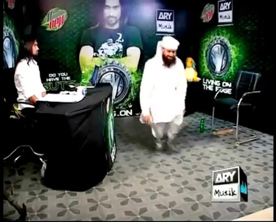 Funny molvi in Living On The Edge