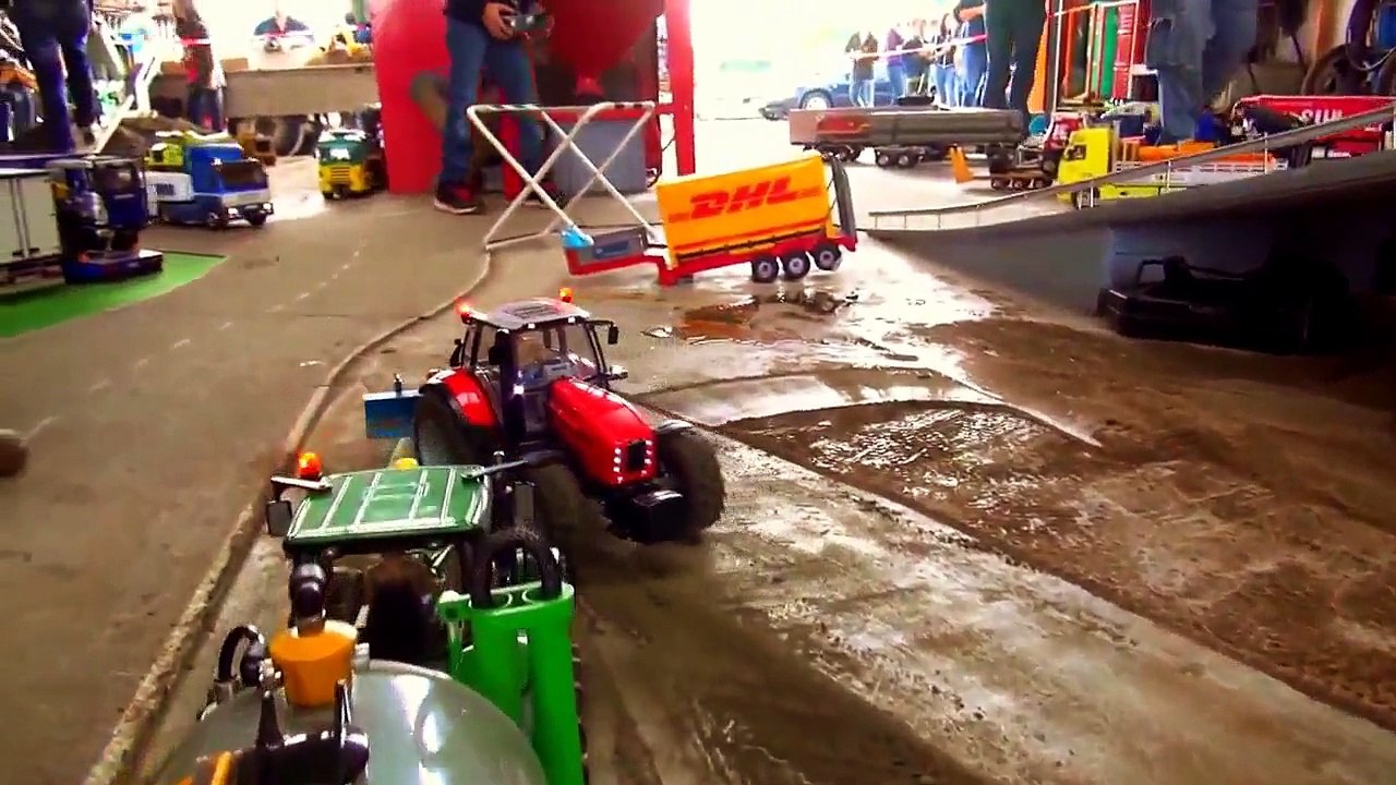 TRACTOR ON THE FLOOR CLEANING