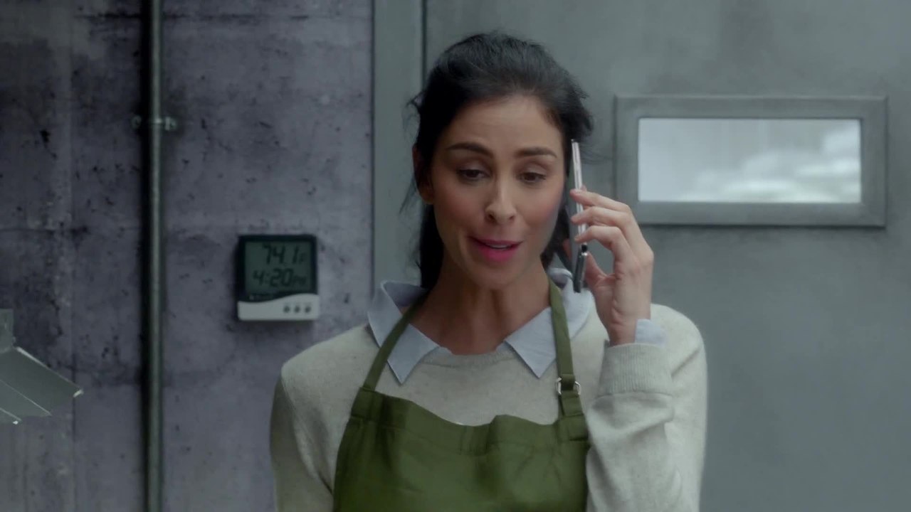 T-Mobile - Sarah Silverman & Chelsea Handler Super Bowl TV Spot (English) HD