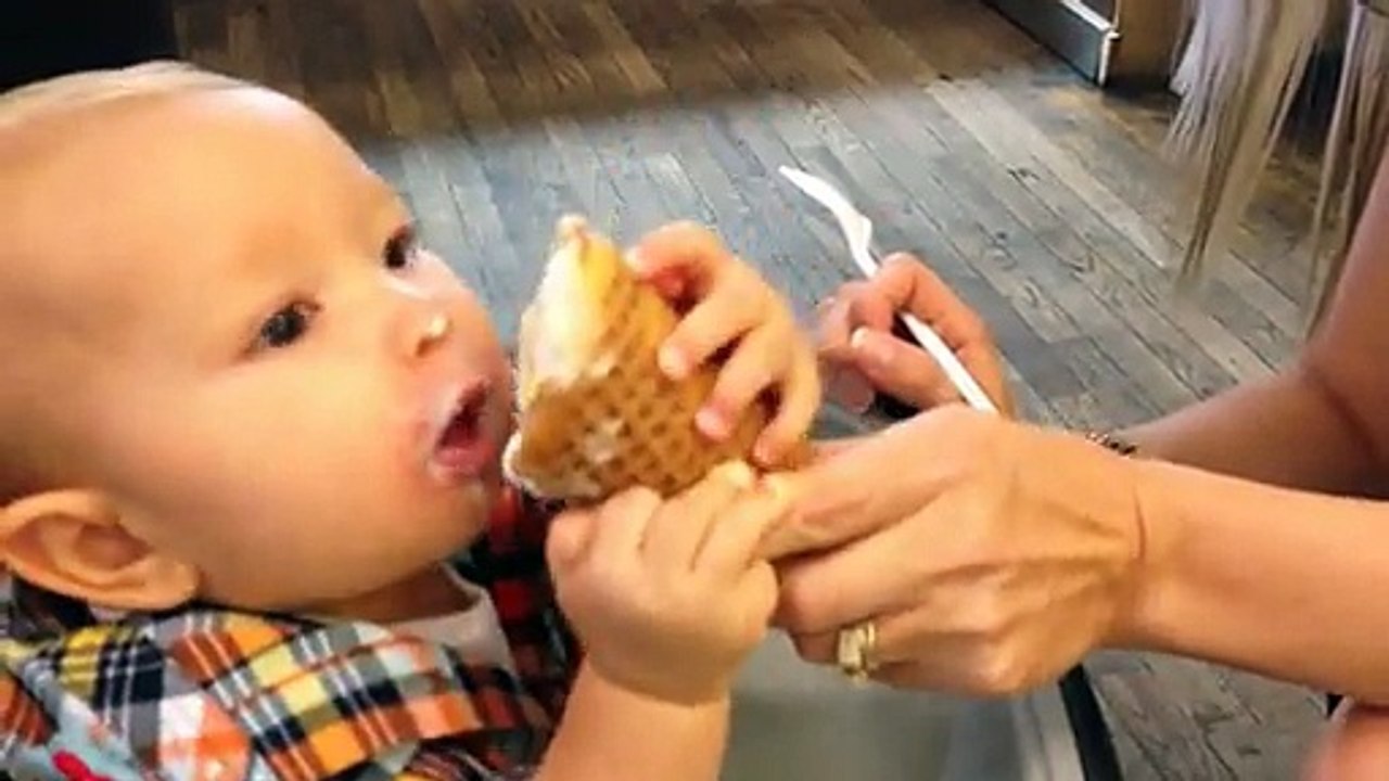 Stages Of Eating Ice Cream As Told By Babies video Dailymotion