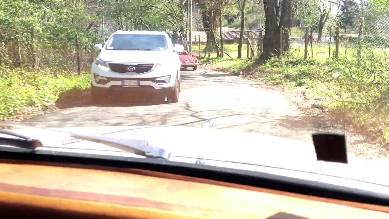 30 seconds... inside Jaguar MKII at Rocca di Papa tour (Italy)