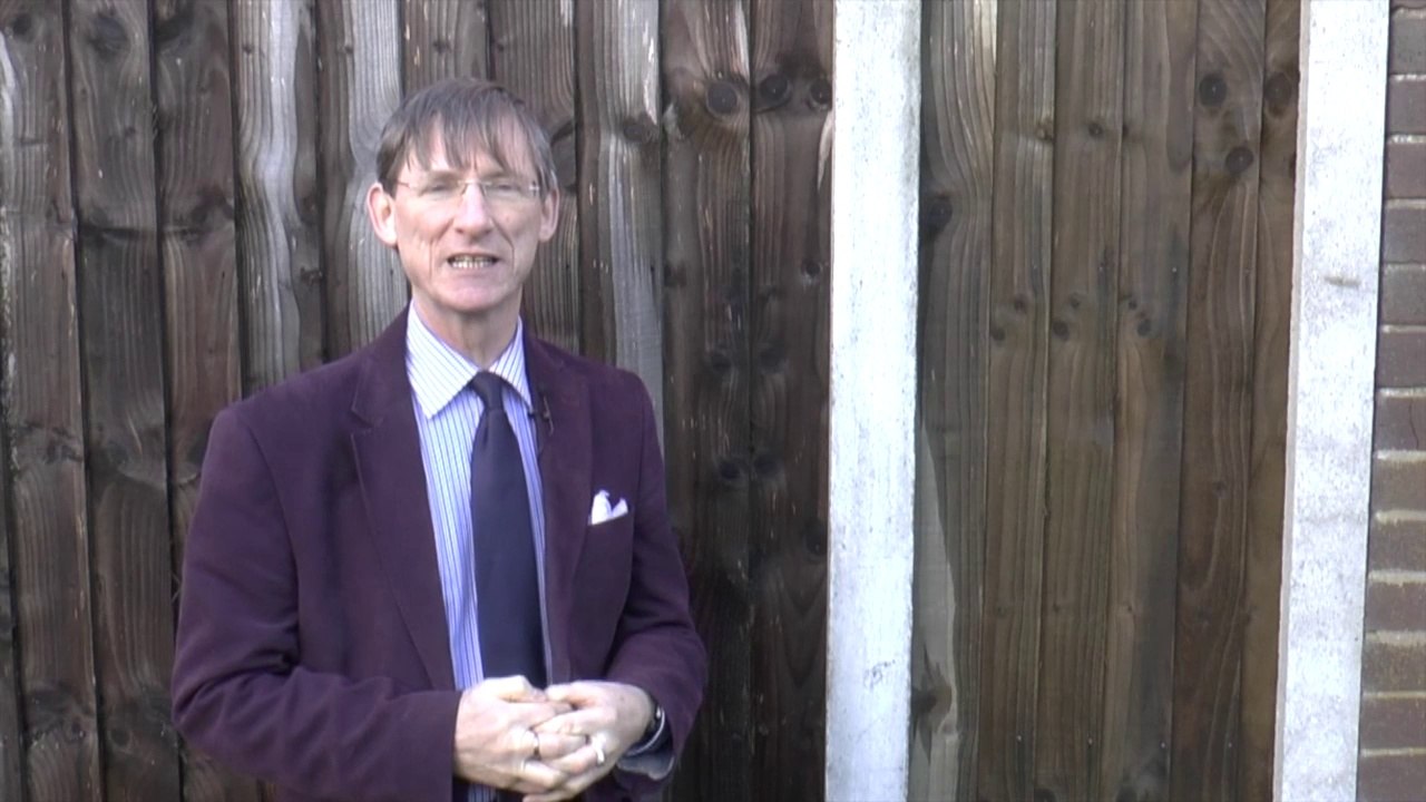 How to Install a  Recycled Plastic Fence Panel