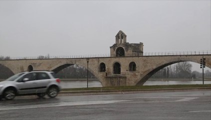 Le 18:18 : le Pont d'Avignon sous la neige