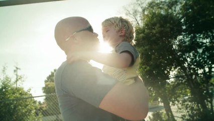 Une bien jolie pub Dove qui rend hommage aux papas