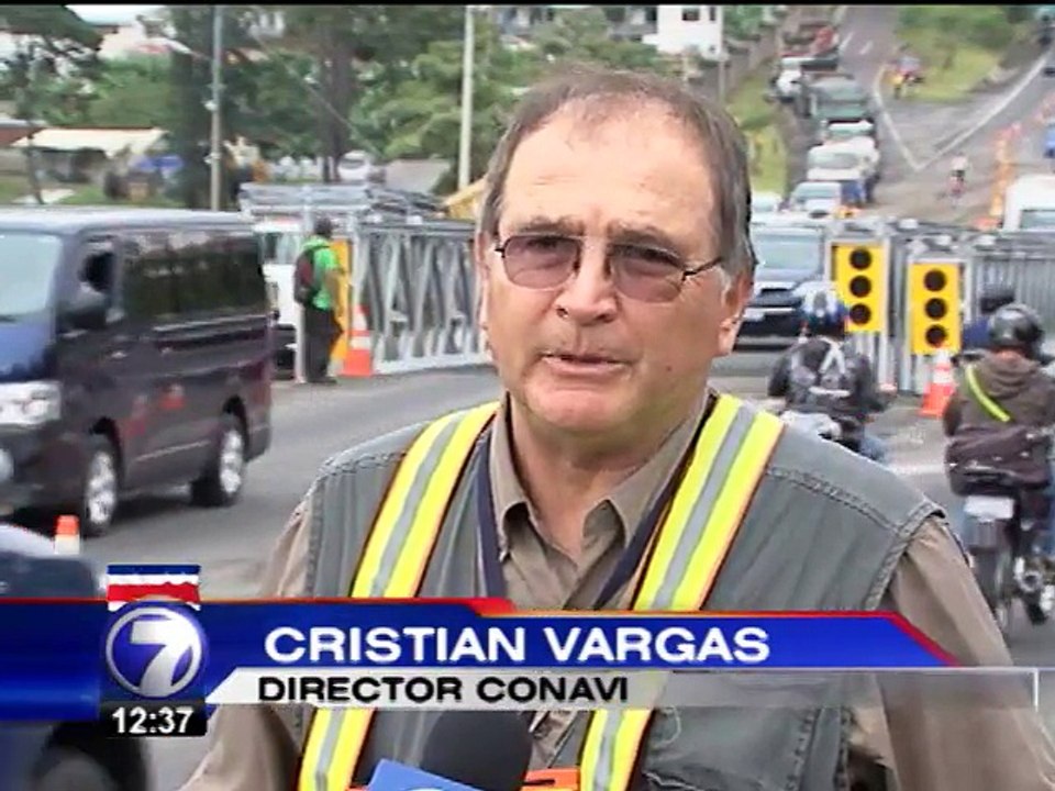 Carriles reversibles continúan por colocación de segundos puentes en circunvalación