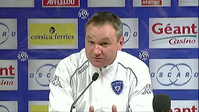 SCB - Hantz met les choses au point