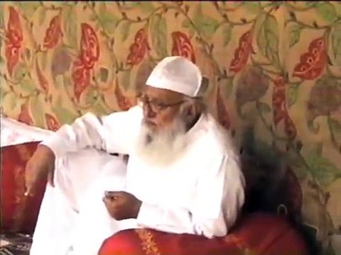 Pir Sial visiting Gojra 164GB, host Qari Bashir Ahmad Sialvi (RA)
