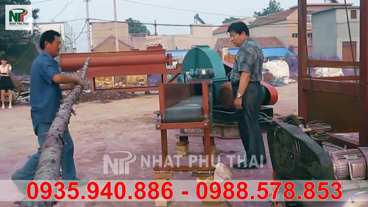 Máy Băm Gỗ Từ Cây Thành Dăm