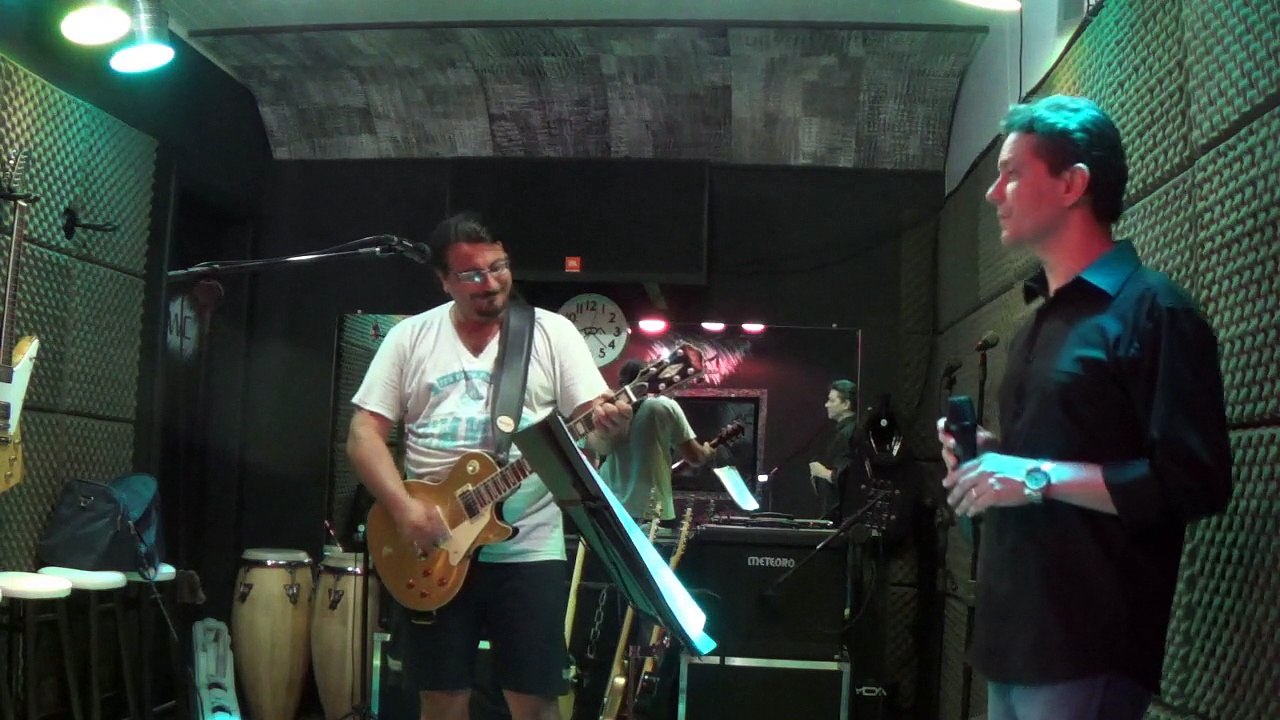 ANGEL OF HARLEM [COVER by U2 SONGS]