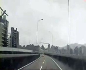 TransAsia plane crash on cam! - Taipei - 04 02 2015