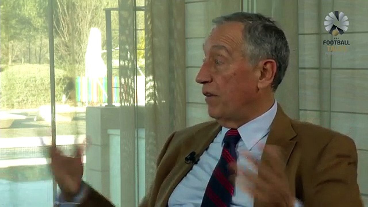 Ronaldo dịu dàng khi con trai chen ngang vào cuộc phỏng vấn