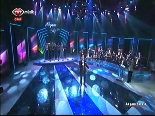 Bahadır Özüşen -  Tanımam Senden Başka