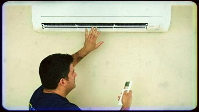 Split Air Conditioner Heat Pump in Minisplitwarehouse.com