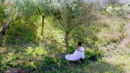 Dior : Miss Dior - Version longue