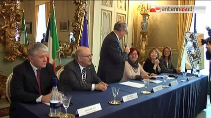 TG 03.02.15 Un sms contro bulli e droga, in Prefettura la premiazione del concorso scolastico