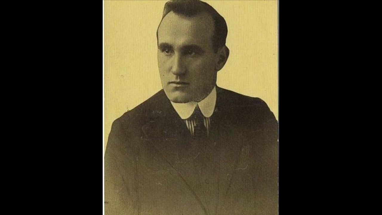 TRIBUTE TO DONALD CRISP