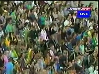 The Funniest Field Set Ever in Cricket - Australia Vs India