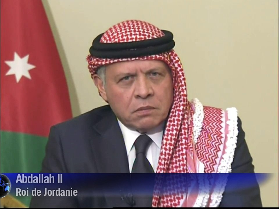 Le roi de Jordanie réagit au meurtre du pilote brûlé par l'EI