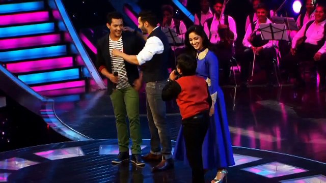 Varun & Yami at Sa Re Ga Ma Pa L'il Champs- Best Moments