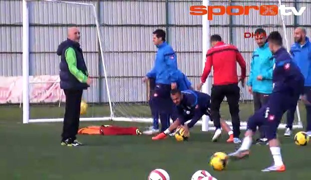 Çaykur Rizespor, Beşiktaş maçı hazırlıklarına başladı.