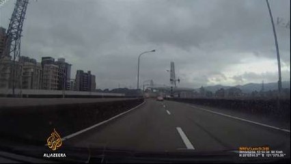 Dashboard camera captures Taiwan plane crash