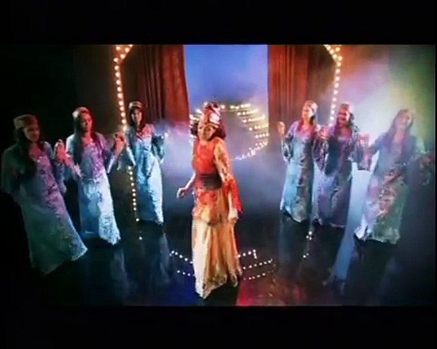 زنود الست نرجس شوقي‬