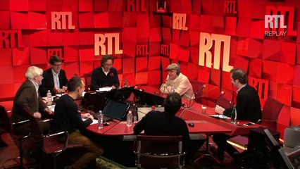 Stéphane Bern reçoit Claude Brasseur dans A La Bonne Heure du 04-02-2015 Partie 1