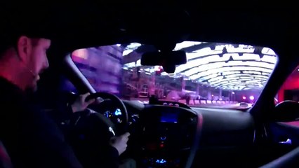 Ken Block improvise un Gymkhana au volant de la nouvelle Ford focus RS