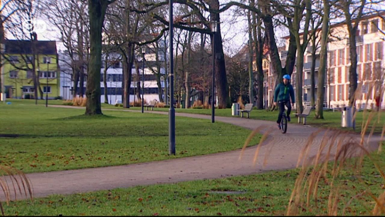 Extrem-Einradfahrer Lutz Eichholz | Euromaxx