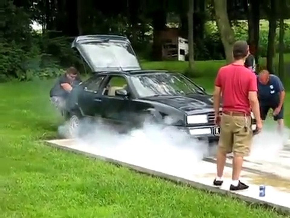 VW Corrado VR6 Burnout
