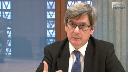 3 questions à Vincent MAGES (Groupe Lafarge) - cese