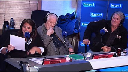 Download Video: 60 ans Europe 1 : Duel de blagues entre Valérie Benaïm et Coluche