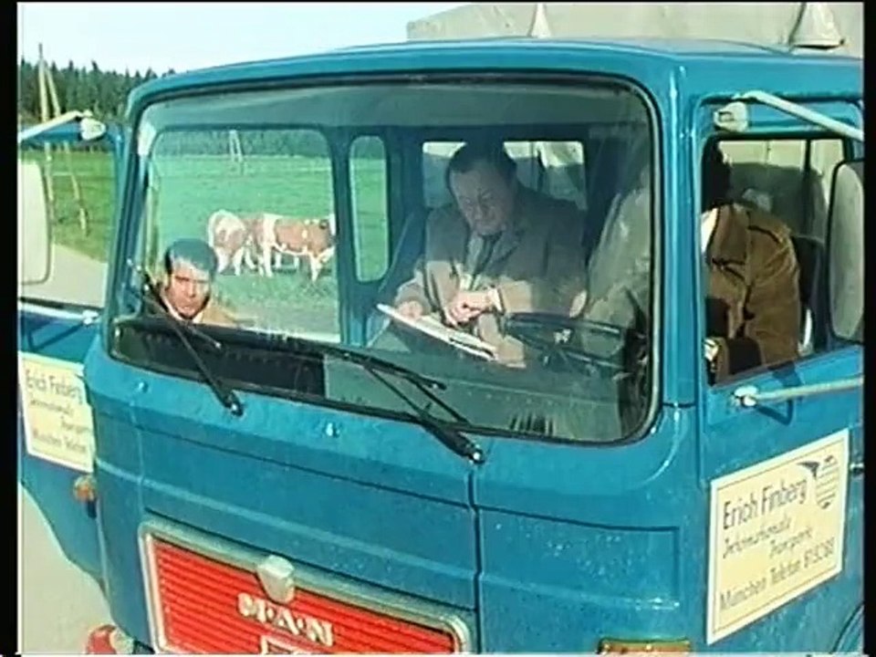 Der Alte schlägt zweimal zu