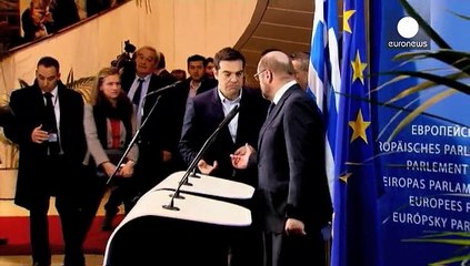 Βρυξέλλες: Επαφές Τσίπρα με Ευρωπαίους αξιωματούχους