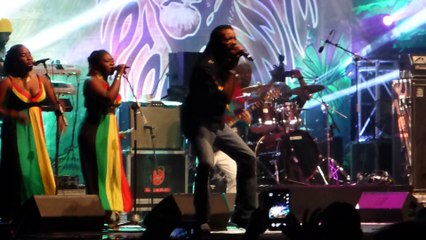 junior kelly and dubtonic kru Tough Life / blaze (live) rototom 2014